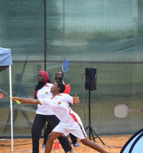 Airbadminton